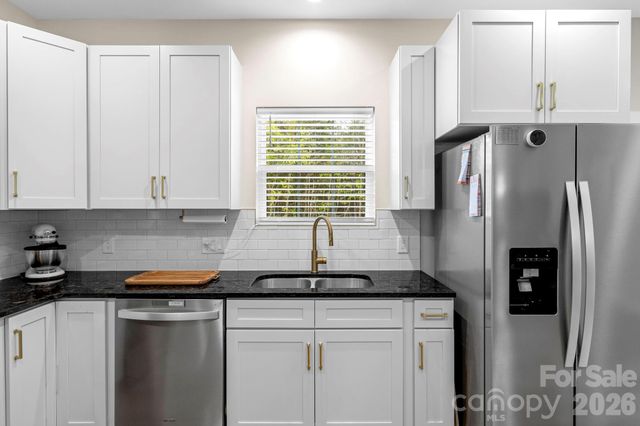 2462 Shoal Road, Crouse, NC 28033