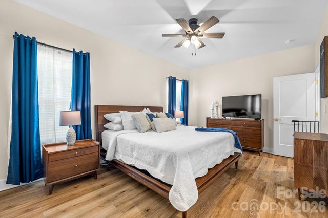 2462 Shoal Road, Crouse, NC 28033