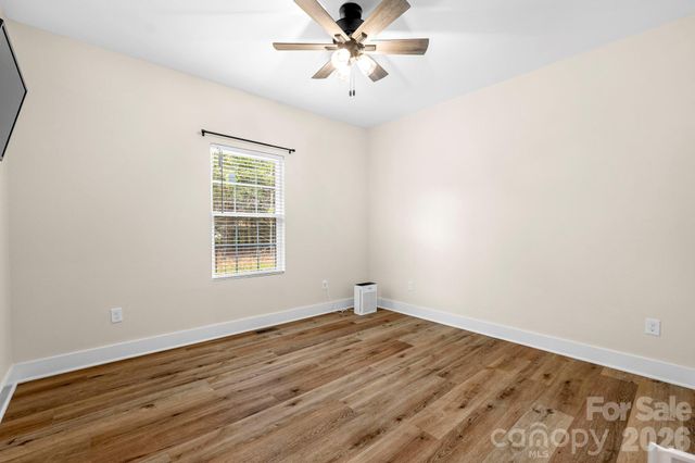 2462 Shoal Road, Crouse, NC 28033