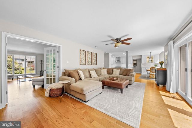 2 ALDWORTH CT, Medford, NJ 08055