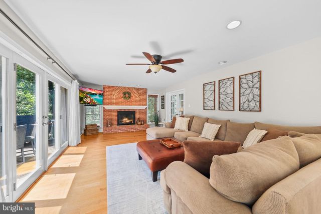 2 ALDWORTH CT, Medford, NJ 08055