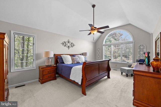 2 ALDWORTH CT, Medford, NJ 08055