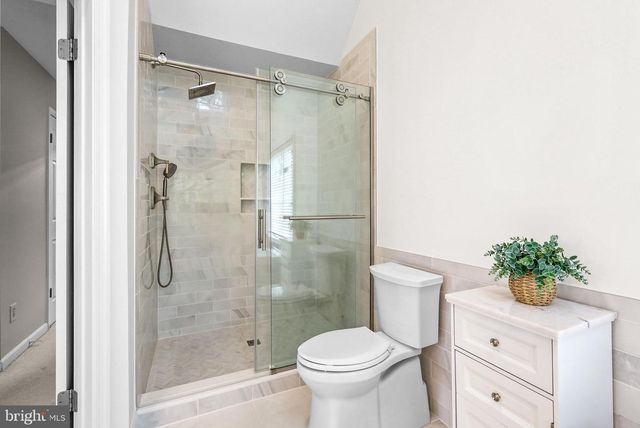 2 ALDWORTH CT, Medford, NJ 08055