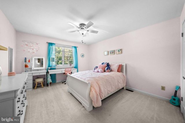 2 ALDWORTH CT, Medford, NJ 08055