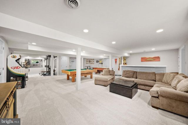 2 ALDWORTH CT, Medford, NJ 08055