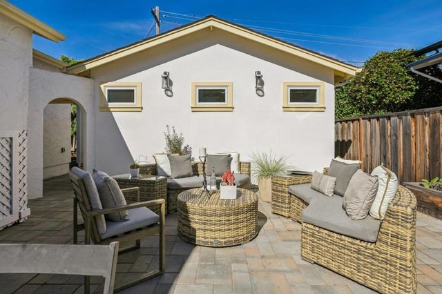 559 S Taaffe Street, Sunnyvale, CA 94086