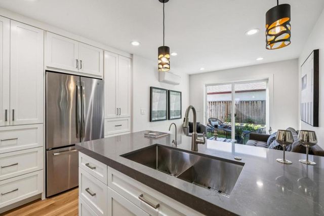 559 S Taaffe Street, Sunnyvale, CA 94086