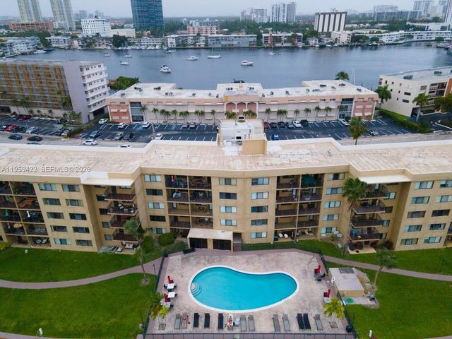 301 Golden Isles Dr 502, Hallandale Beach, FL 33009