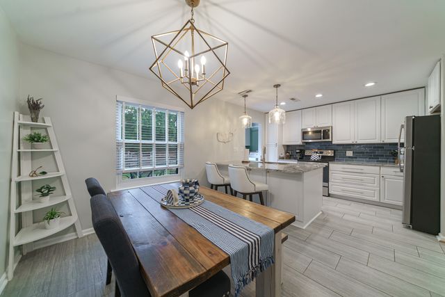 1720 Deer Path Drive, Mount Pleasant, SC 29464