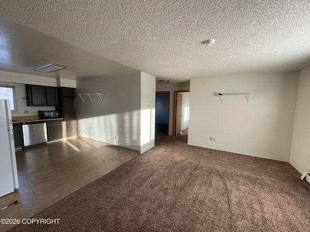 8621 Molanary Drive, Anchorage, AK 99502