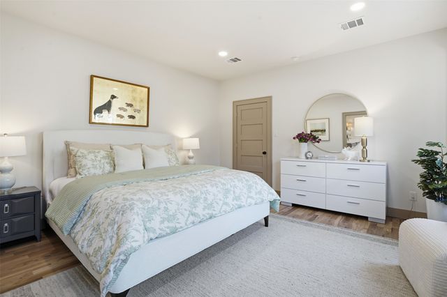 1817 5th Avenue, Fort Worth, TX 76110