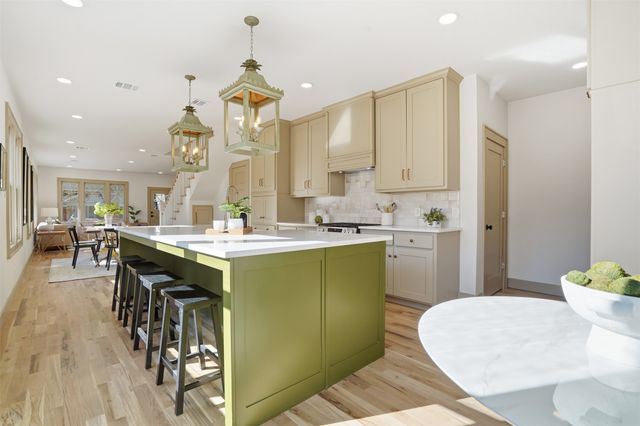 1817 5th Avenue, Fort Worth, TX 76110