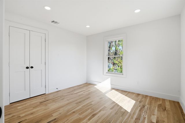 1817 5th Avenue, Fort Worth, TX 76110