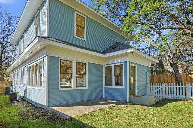 1817 5th Avenue, Fort Worth, TX 76110