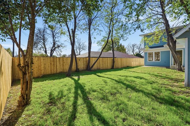 1817 5th Avenue, Fort Worth, TX 76110