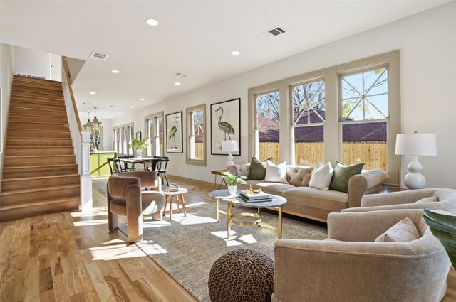 1817 5th Avenue, Fort Worth, TX 76110