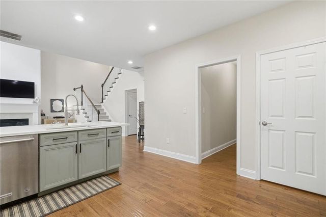 815 Freedom Lane, Roswell, GA 30075