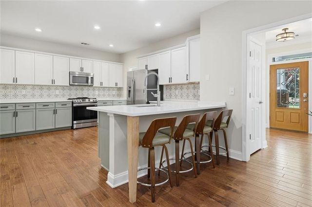 815 Freedom Lane, Roswell, GA 30075
