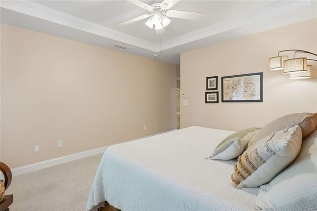 815 Freedom Lane, Roswell, GA 30075
