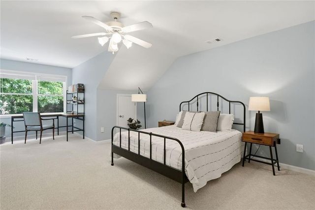 815 Freedom Lane, Roswell, GA 30075