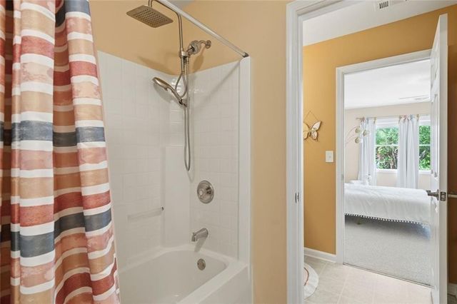 815 Freedom Lane, Roswell, GA 30075