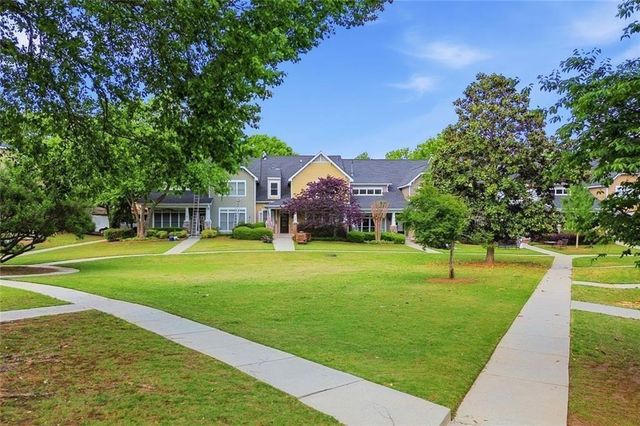 815 Freedom Lane, Roswell, GA 30075