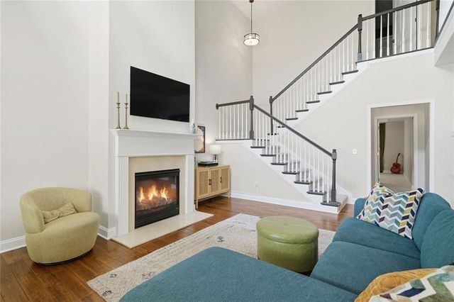 815 Freedom Lane, Roswell, GA 30075