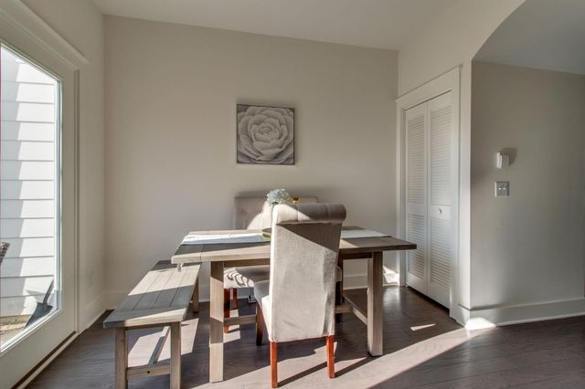 404 W Mill Dr, Nashville, TN 37209