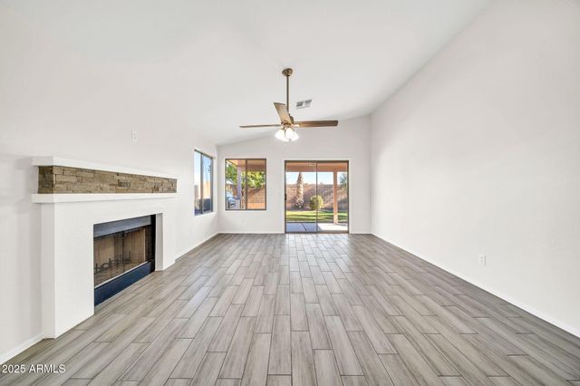 16343 N OACHS Drive, Surprise, AZ 85374