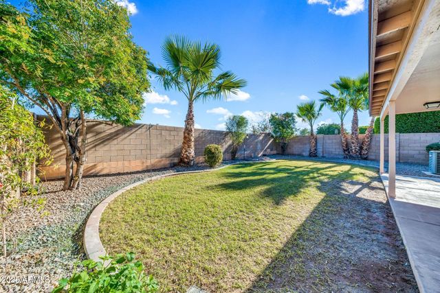 16343 N OACHS Drive, Surprise, AZ 85374