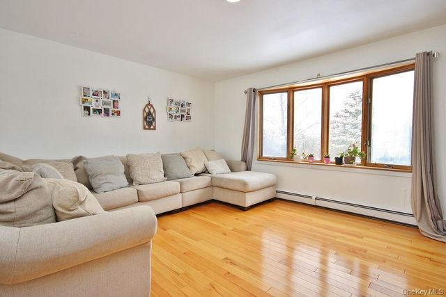 1065 Dolsontown Road, Middletown, NY 10940