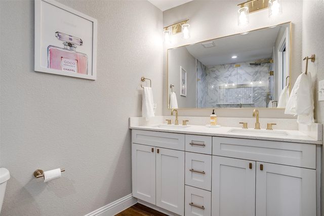 4144 Whitfield Avenue, Fort Worth, TX 76109