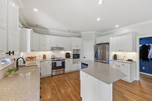 1300 Troy Road, Wilmore, KY 40390