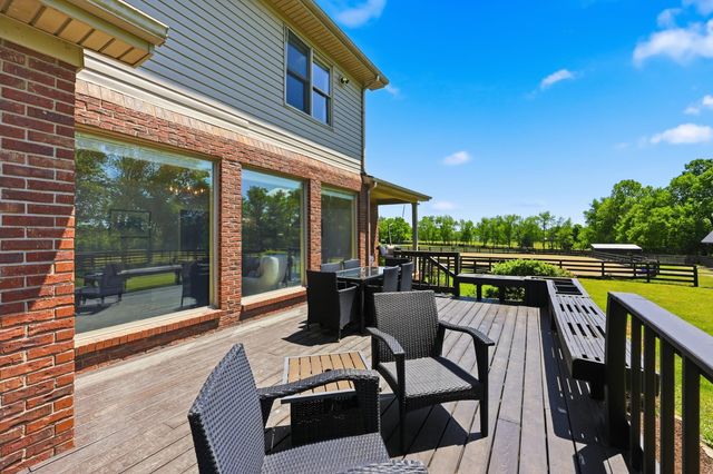1300 Troy Road, Wilmore, KY 40390