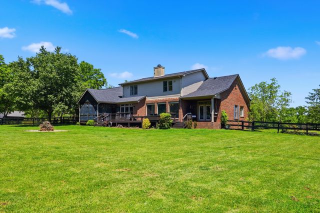 1300 Troy Road, Wilmore, KY 40390