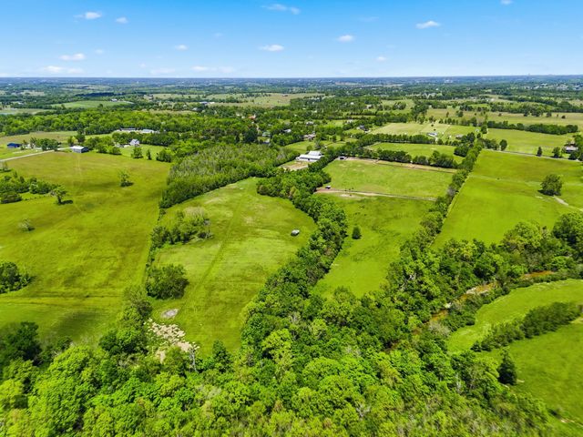 1300 Troy Road, Wilmore, KY 40390