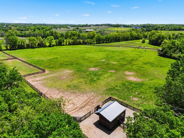 1300 Troy Road, Wilmore, KY 40390