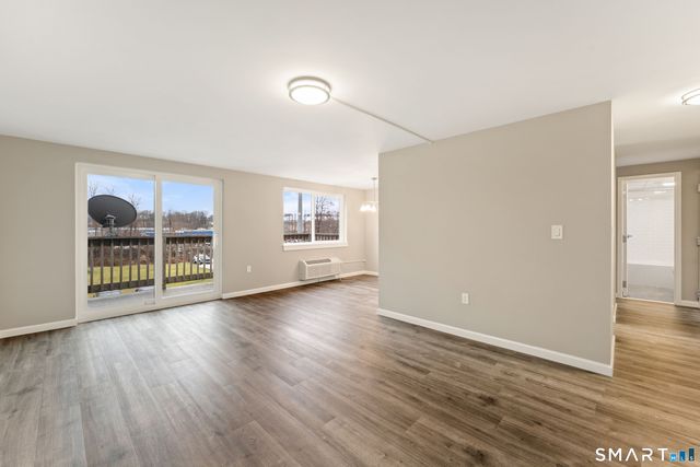 126 Triangle Street APT B51, Danbury, CT 06810