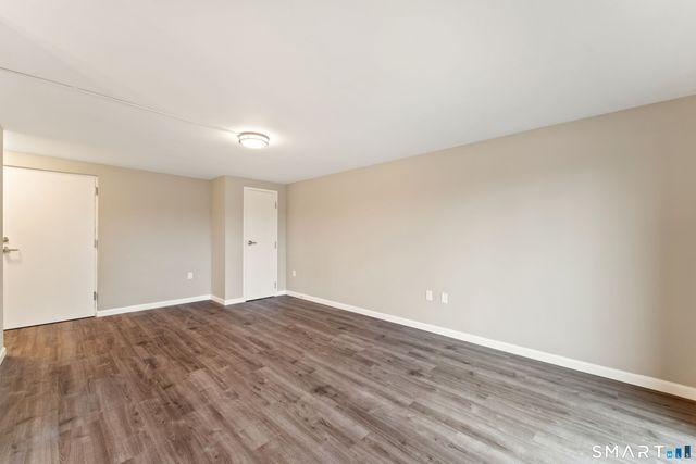 126 Triangle Street APT B51, Danbury, CT 06810