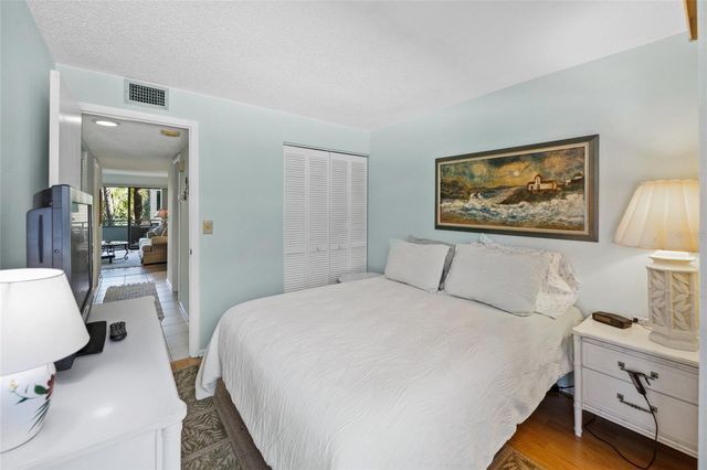 1555 TARPON CENTER DRIVE 156, Venice, FL 34285