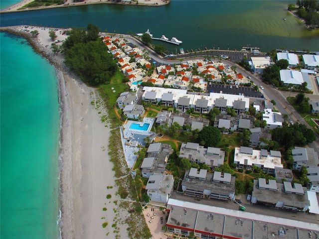 1555 TARPON CENTER DRIVE 156, Venice, FL 34285