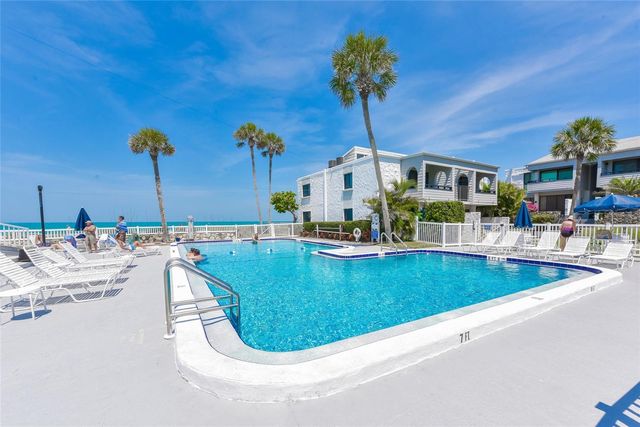 1555 TARPON CENTER DRIVE 156, Venice, FL 34285