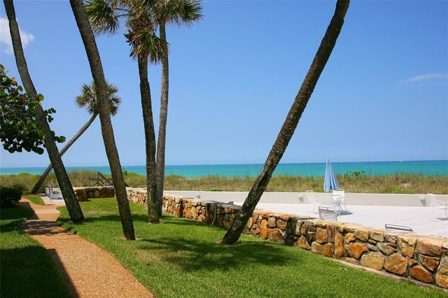 1555 TARPON CENTER DRIVE 156, Venice, FL 34285