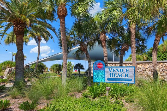 1555 TARPON CENTER DRIVE 156, Venice, FL 34285