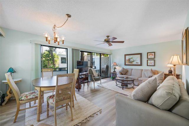 1555 TARPON CENTER DRIVE 156, Venice, FL 34285