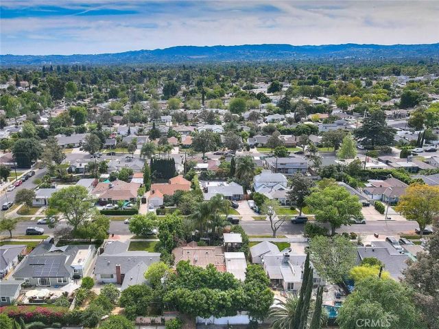 17419 Cohasset, Lake Balboa, CA 91406