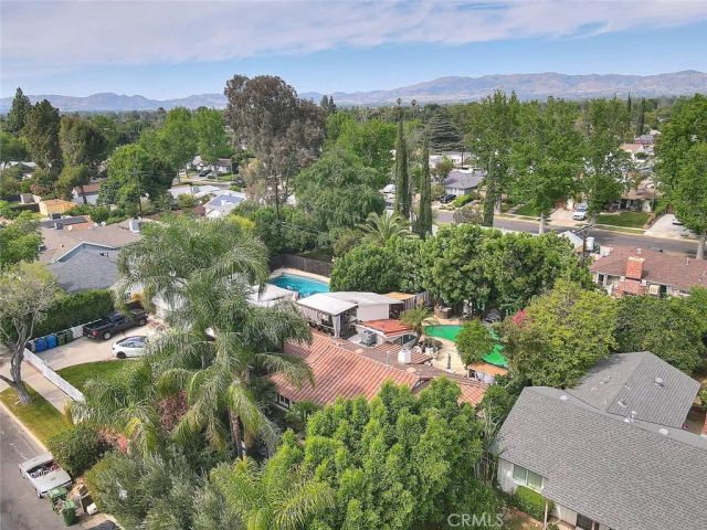 17419 Cohasset, Lake Balboa, CA 91406