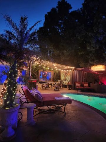 17419 Cohasset, Lake Balboa, CA 91406