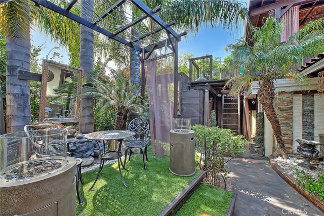 17419 Cohasset, Lake Balboa, CA 91406