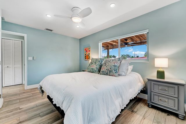 2291 SE 15th Street, Pompano Beach, FL 33062